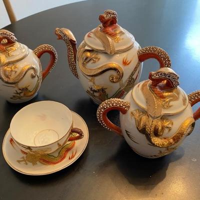 Kutani Japan dragon tea set