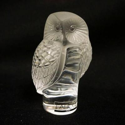 1066	LALIQUE OWL FIGURE APPROXIMATELY 3 3/4 IN HIGH
