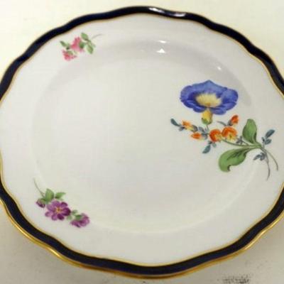 1127	MEISSEN CUP PLATE, APPROXIMATELY 5 1/2 IN
