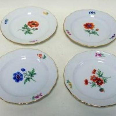 1113	MEISSEN GROUP OF 8 PLATES, 7 1/4 IN
