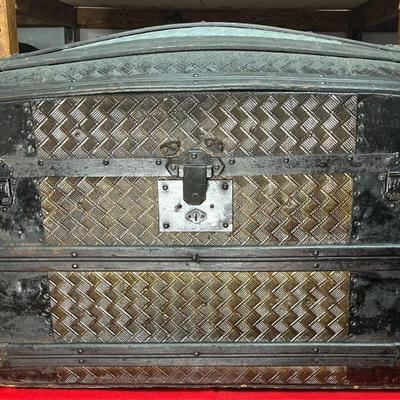 1880's Camel Back Featuring Cast Iron Hardware
This trunk would be considered a Camel Back trunk that has cast iron hardware with a...