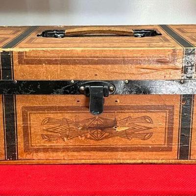Paper Covered Childâ€™s Trunk
A very nicely done paper covered childâ€™s trunk. 19L x 13D x 8H

*Please note we can ship this item...