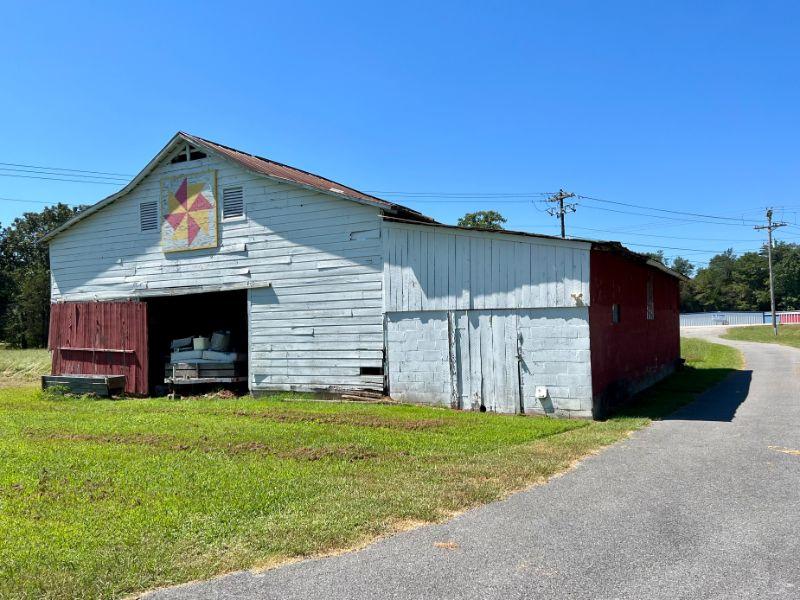 1188 S. TELLICO STREET MADISONVILLE, TN 37354