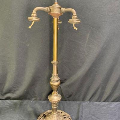 Footed Open Lace Base Table Lamp
