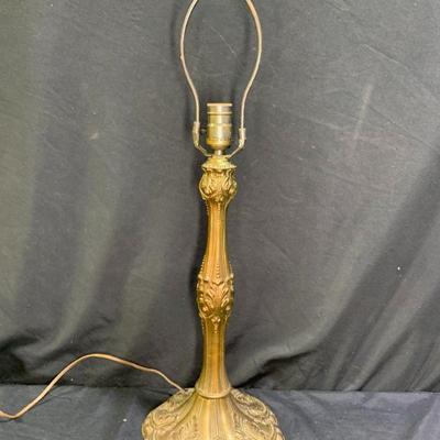Floral Shape Base Ornate Table Lamp
