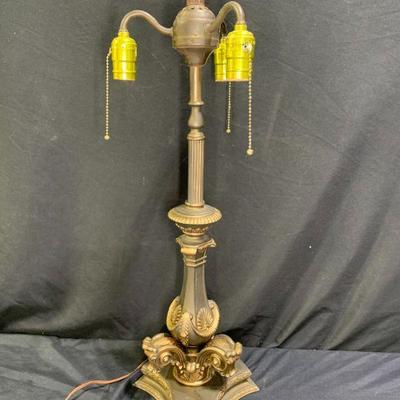Victorian Aesthetic 3- Light Lamp Base
