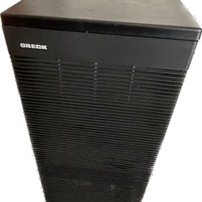 Lot 099-G: Oreck XL Tower Air Purifier