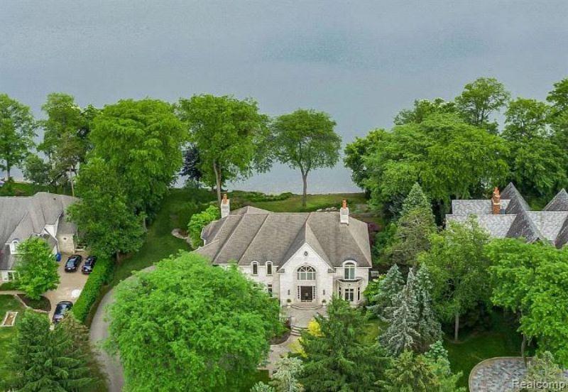 1.7M Luxury Brighton Estate Sale 5,881 Sqft