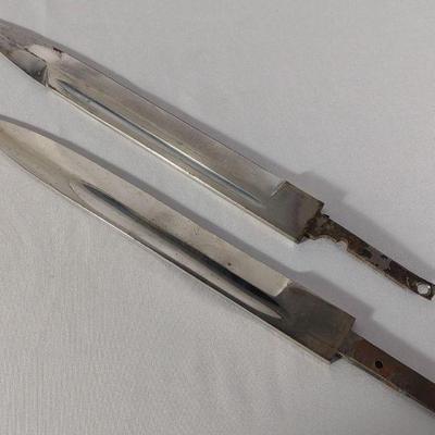 2 WWII German Short Bayonet Blades