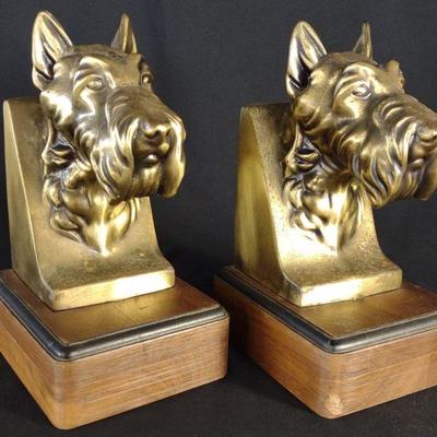 Pair of Scottish Terrier Dog Bookends