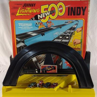 Vintage Johnny Lightning Indy 500 Race Set (full)