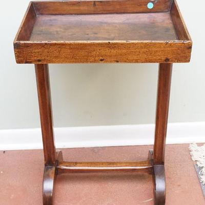 ANTIQUE 19TH C. TRAY TOP CANDLE STAND