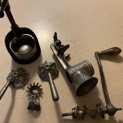 Cast Iron Meat Grinder and Juicer