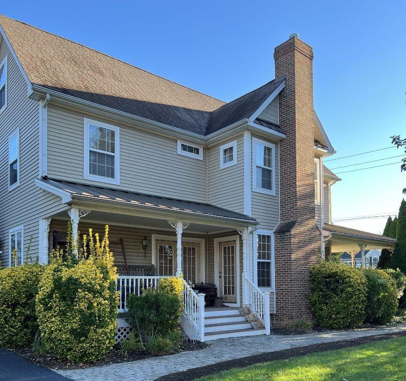 GUNNING AND COMPANY ESTATE SALES IS IN MEDIA PA FOR A 3 DAY SALE