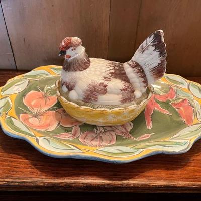 adorable milk glass hen