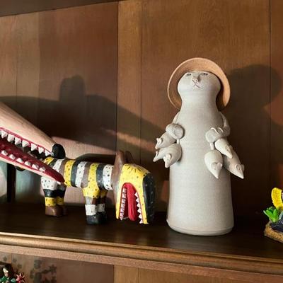 cat sculpture by Minnie and Garland Adkins, Kentucky, Appalachian folk art
