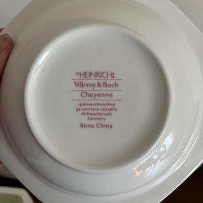 Villeroy and Boch Cheyenneâ€”4 place settings