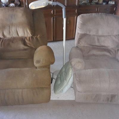 Two comfy recliners
