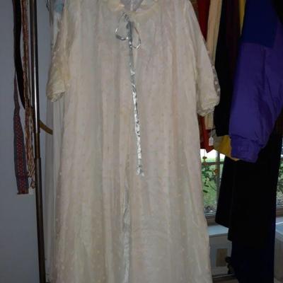 1950's Lord and Taylor negligee