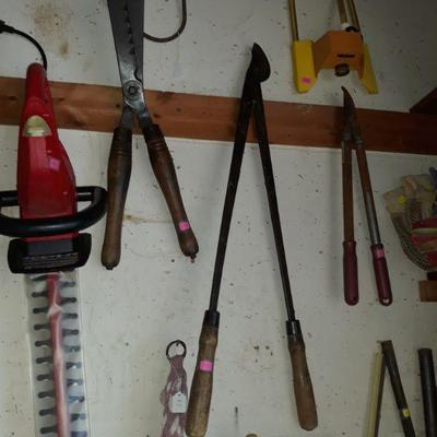 Yard tools