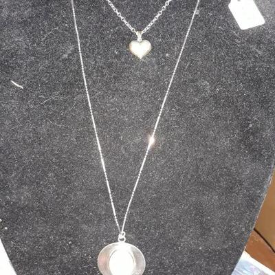 Sterling silver and green turquoise necklace 