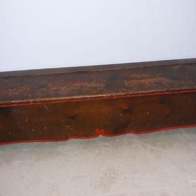 Antique storage bench handpainted