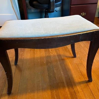 Vanity stool $20
