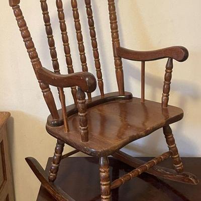 Childs Rocker