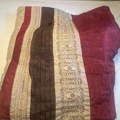 Comforter set