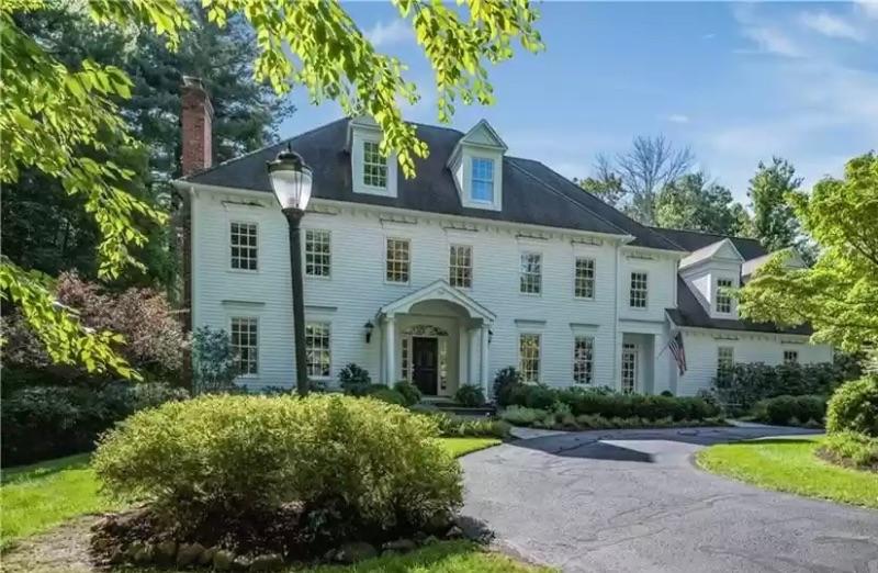 Stunning Simsbury estate sale filled with beautiful furniture