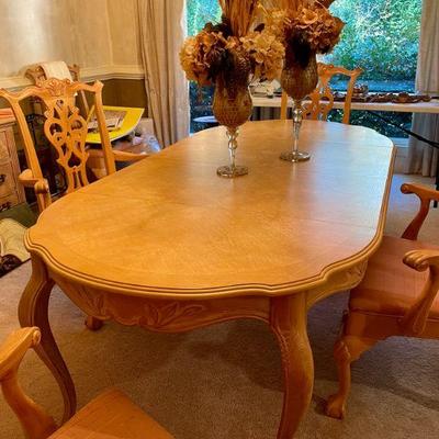 Drexel Table & Chairs