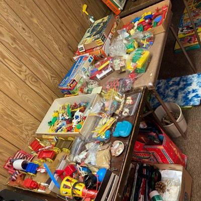 toys