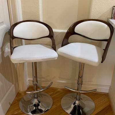 Contemporary Adjustable Height Bar Stools