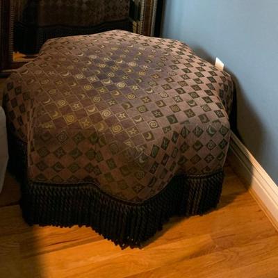 Star Shaped Ottoman