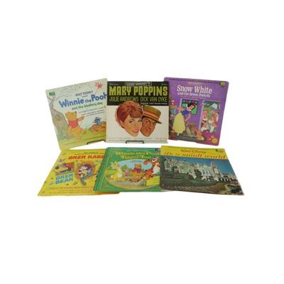 Lot of Disney 33 rpm records and storybooks