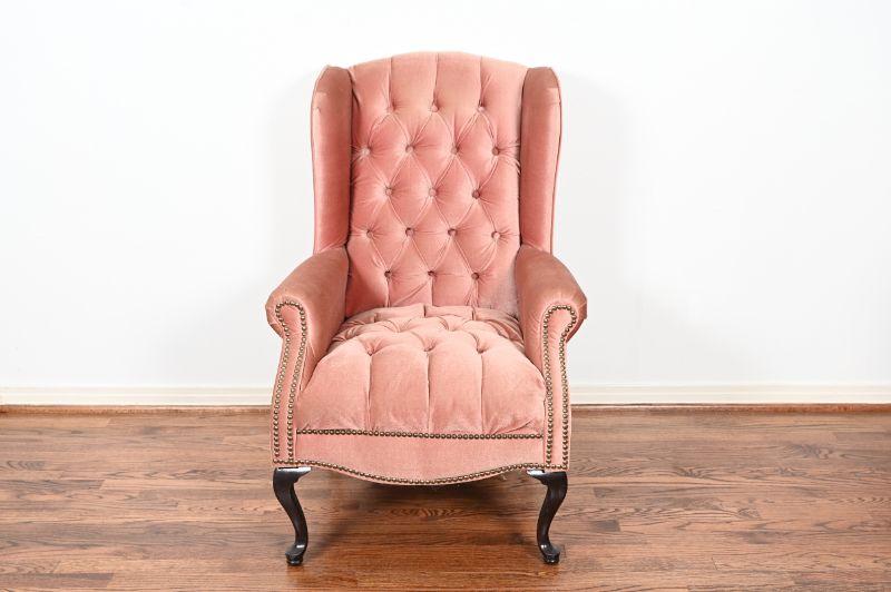 Vintage Furniture & Decor Online Estate Auction