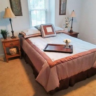 Double bed - mattress and box springs & bedding