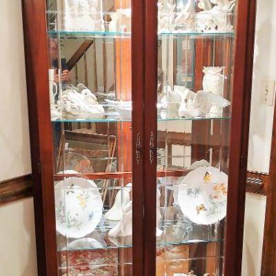 GORGEOUS lighted display cabinet with LENOX and Fitz and Floyd dishes, and lovely gold edged tea set