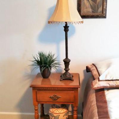 Vintage maple nightstand and bedside lamp