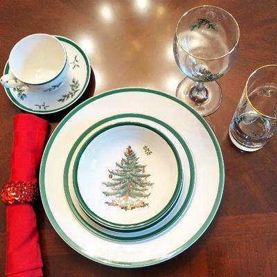 Place setting of SPODE with wine and water glass