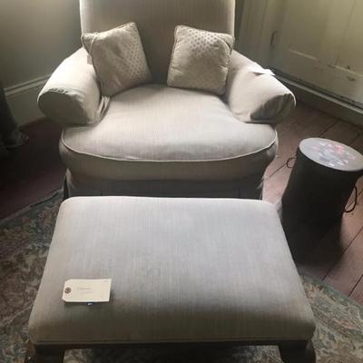 $99
two available
ottoman $45