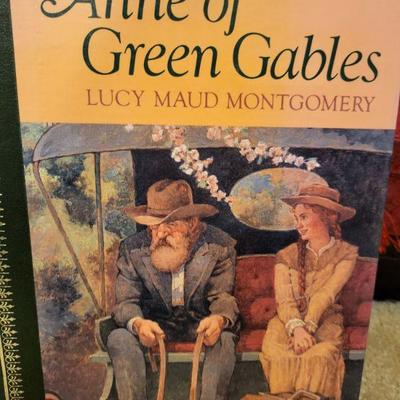 Anne of green gables book