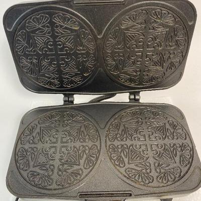 Vitantonio Electric Krumkake Iron / Baker
