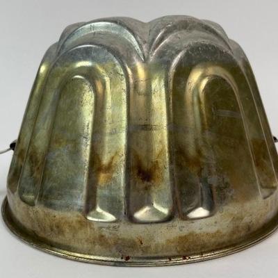 Vintage Aluminum Jello Mould
