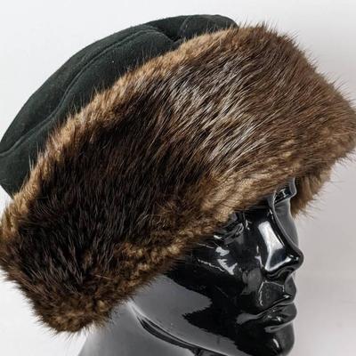 SUSAN BRADFORD Black Sheepskin Pillbox Hat with Beaver Fur Trim
