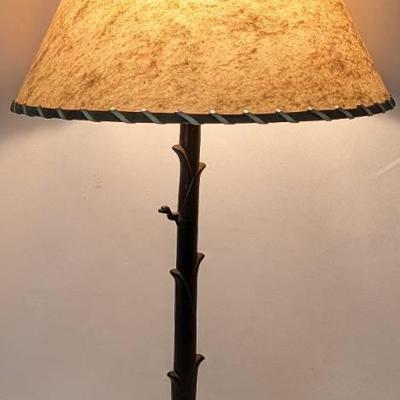 Lacquered Metal Table Lamp with Leopard Heads
