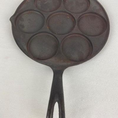 RARE Vintage Griswold Cast Iron Plett Skillet / Swedish Dollar Pancake Pan
