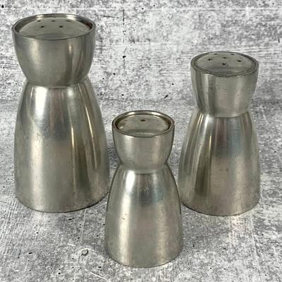 Vintage Pewter Salt & Pepper Shakers - BrÃ¸drene Mylius (BM) NORWAY
