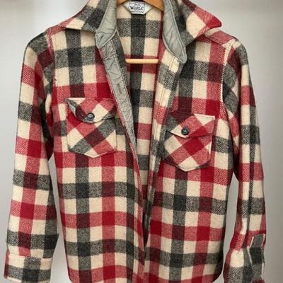 Small Woolrich button down heavy shirt 