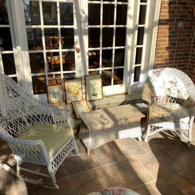 Lovely Victorian white porch rockers
